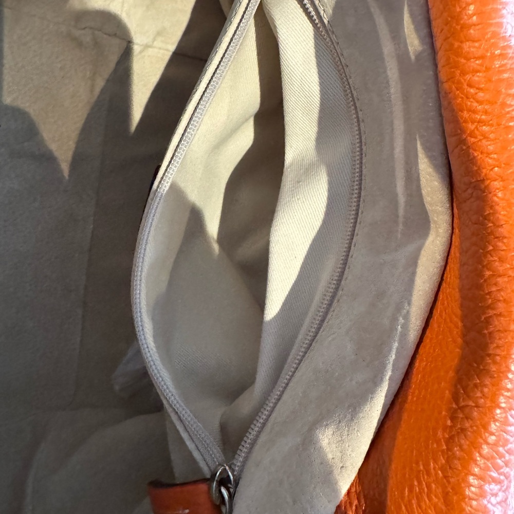 Vibrant Orange Leather Shoulder Bag - Picture 5 of 6